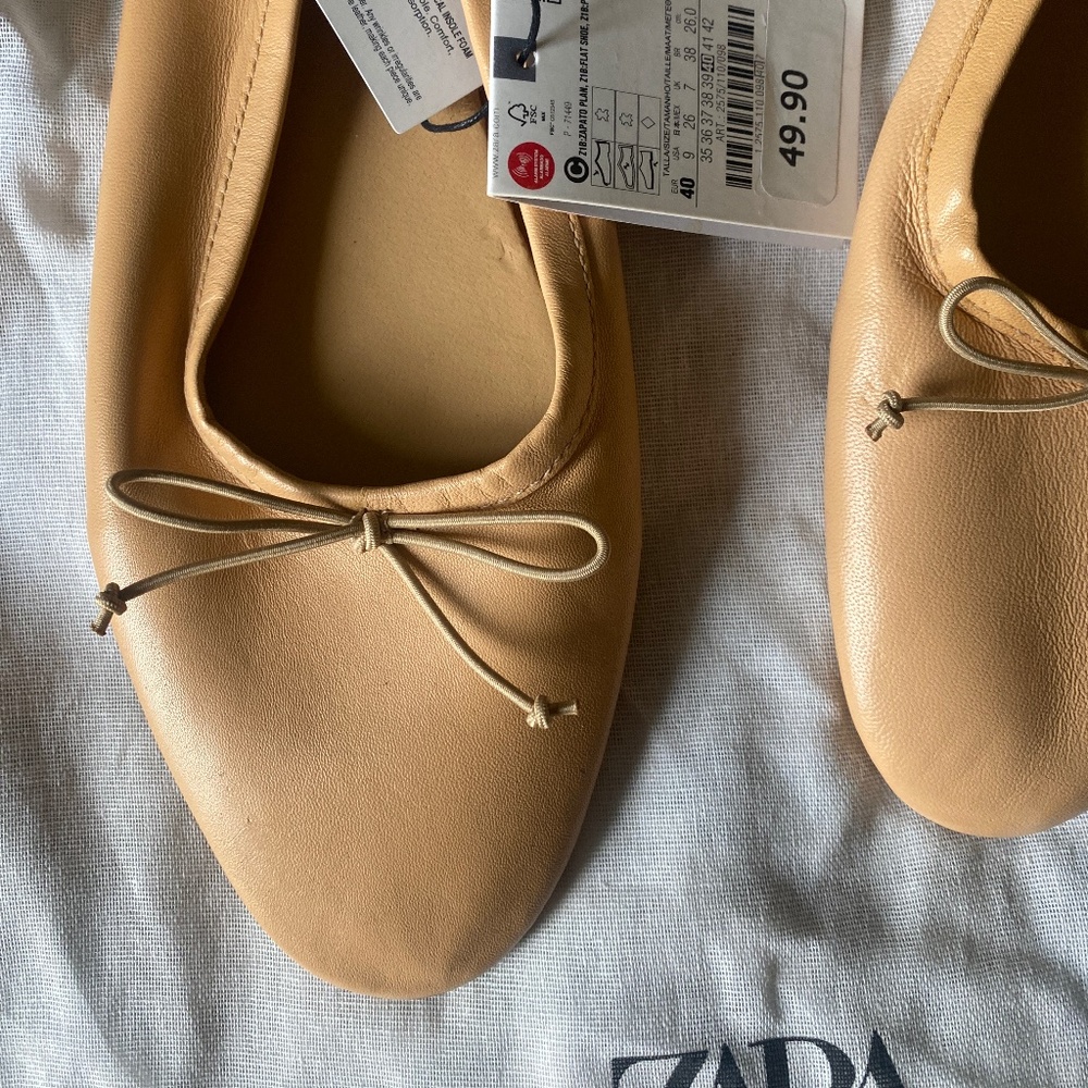 *NWT ZARA BALLET FLATS